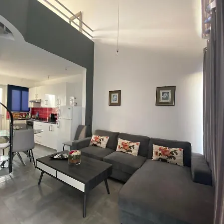 Cosy In The Heart Of Kato דירה Paphos